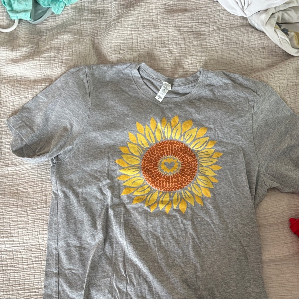 Gray T-Shirt with Sunflower Design